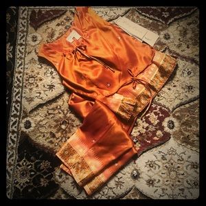 Betsy Lauren Top&Capri Set